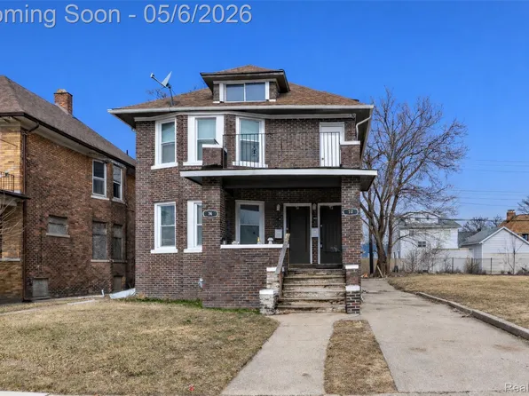 72 Pilgrim St, Highland Park, MI 48203