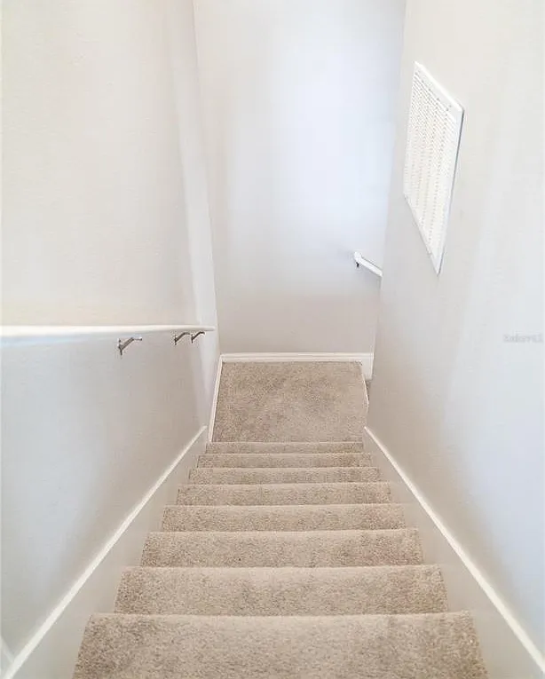 2 bed, 2.0 bath, 1273 sqft, $2,100 — Photo 3
