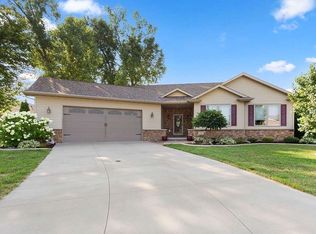 1495 W Casual Ct, Appleton, WI 54913