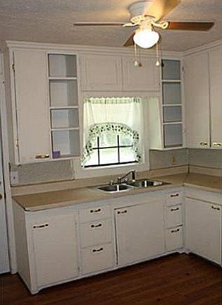 3rd image of 501 N Green St