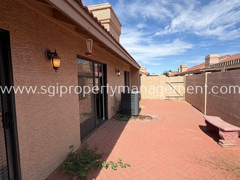 945 N Pasadena St #53 — Photo 14