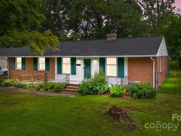 3539 Shamrock Dr, Charlotte, NC 28215