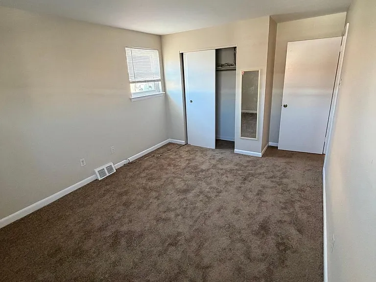 2343 Hoffnagle St — Photo 12