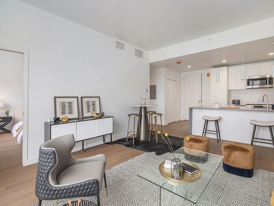1st image of 3730 4th St #312