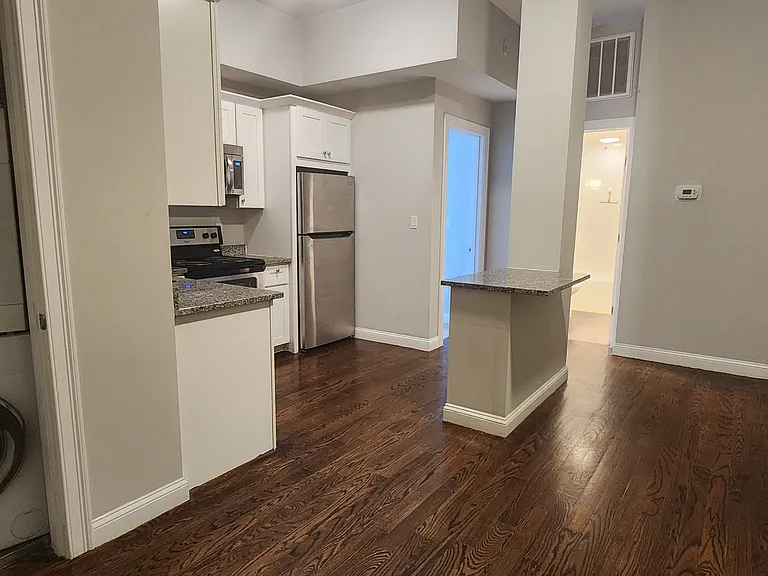10 Merrymount Rd #2 — Photo 2