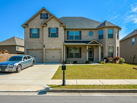 5th image of 3528 Woodshade Dr