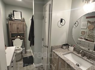 12 Liberty St APT F, Southington, CT 06489