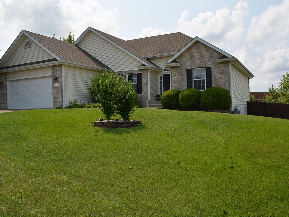 1st image of 2102 Millay Dr