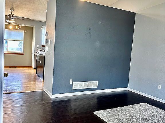 Front Entry Room