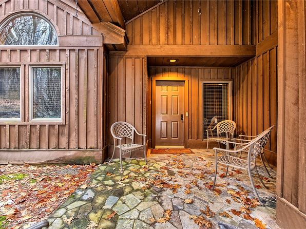 181 Rocky Ridge Rd, Champion, PA 15622