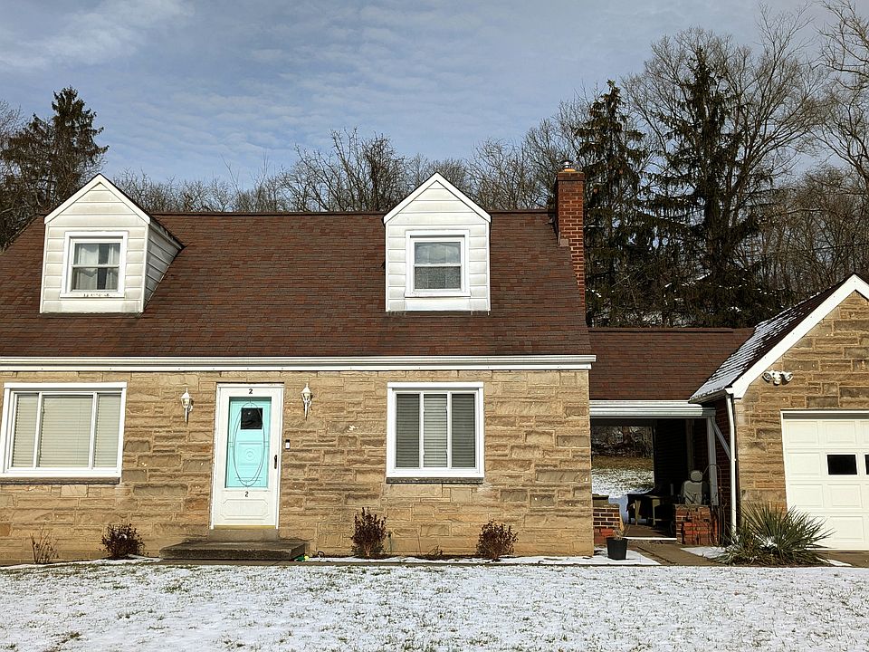 Single family home on cul-de-sac.