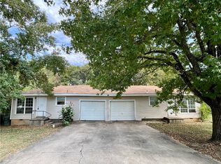1746-1748 W Arrowhead St, Fayetteville, AR 72701