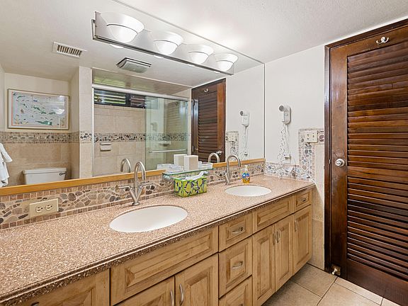 5th image of 204B Sapphire Beach And Resort