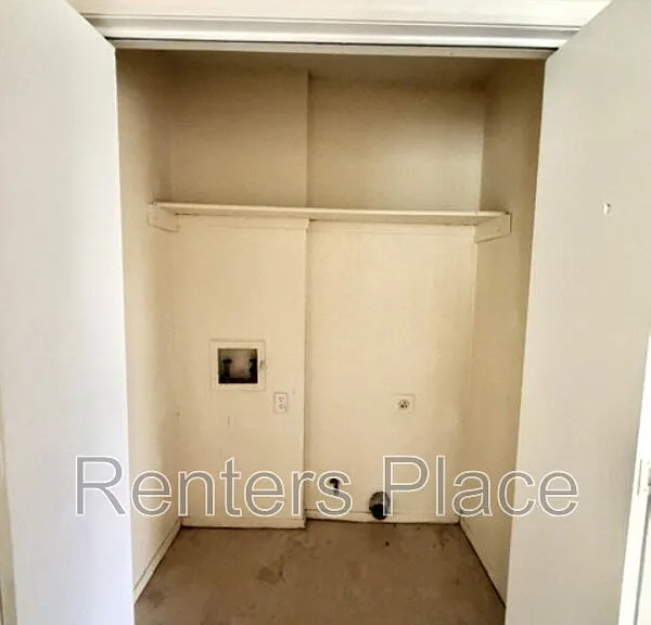 8215 N 117th East Ave — Photo 9