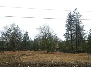 5322 Rockydale Rd, Cave Junction, OR 97523