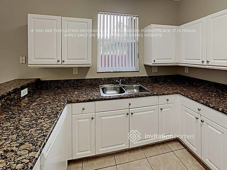 12947 SW 133rd Ter — Photo 9