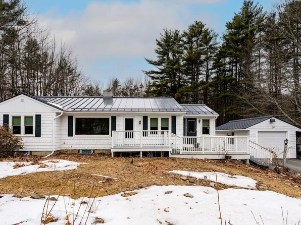 20 Pelton Hill Road, Manchester, ME 04351