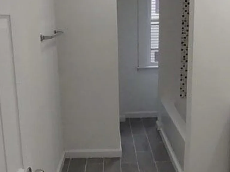 14 Harlow St #1 — Photo 3