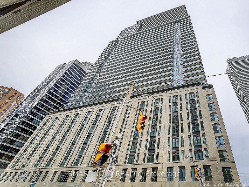 1st image of 955 Bay St #607