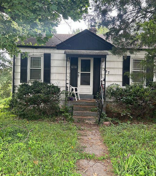 1st image of 357 Plaza Ave