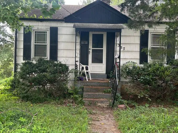 357 Plaza Ave, Saint Louis, MO 63135