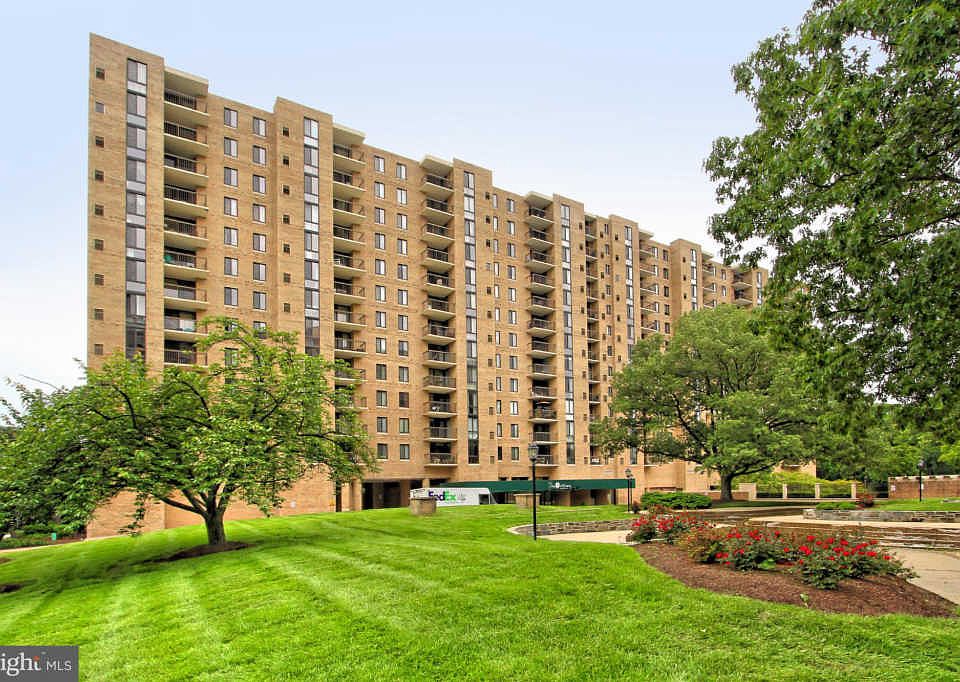 1st image of 4500 S Four Mile Run Dr APT 509