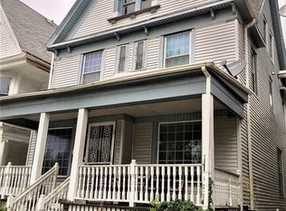 2414 W Highland Ave, Milwaukee, WI 53233
