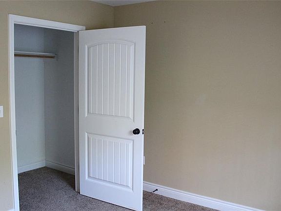 4th image of 16172 Hershey Rd