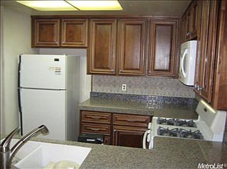 3rd image of 6322 Monteverde Ln