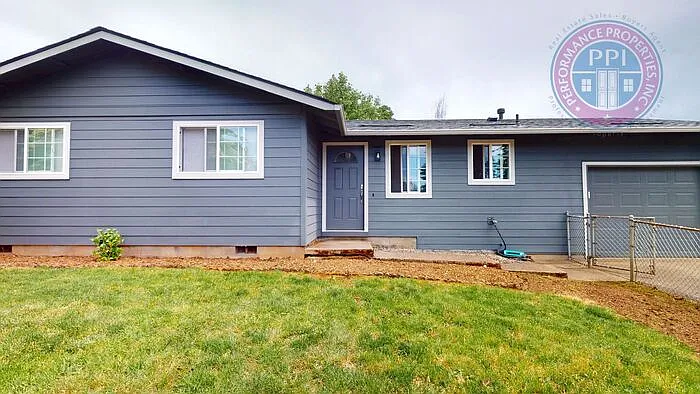 18230 Seaman Ave — Photo 1