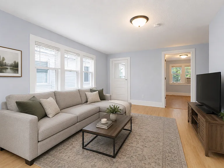 1044 Muskegon Ave NW — Photo 3