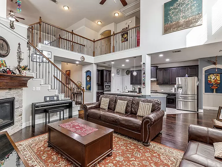 8609 McCutchins Dr — Photo 23