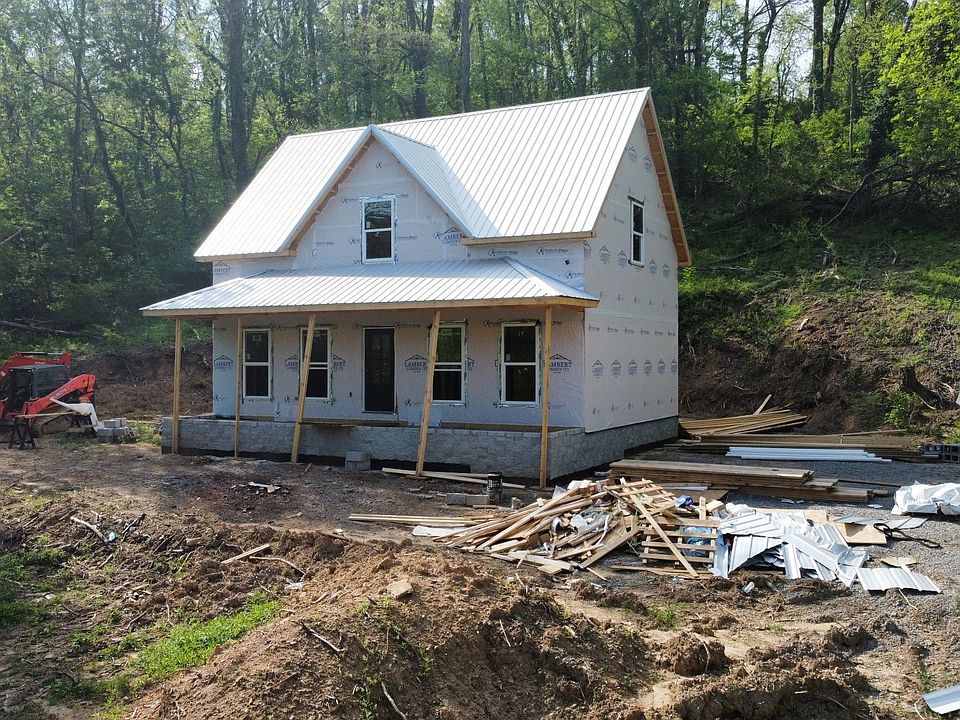 2nd image of 2027 Old Lake Rd
