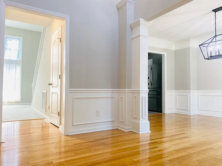 1705 Waterclose Ct — Photo 6