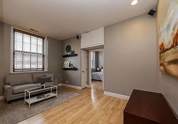 2nd image of 21 Linden St APT 216