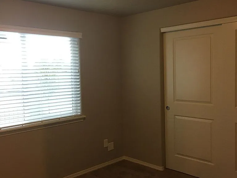 1510 SW 36th Loop — Photo 5