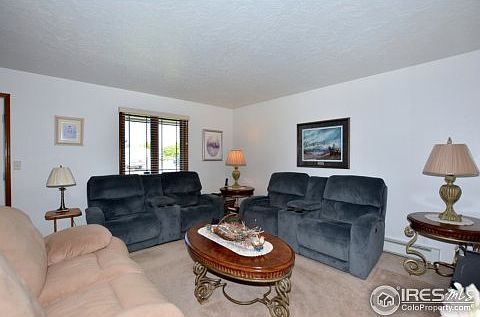 3rd image of 3202 Belmont Ave