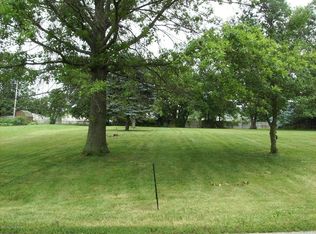 213 Lakeshore Dr #C, Simpsonville, KY 40067