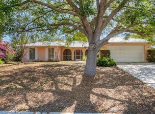 2203 River Ridge Dr, Sarasota, FL 34239