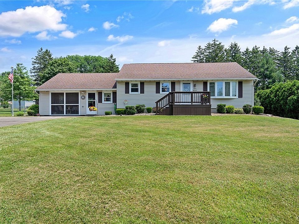 1st image of 7620 Merritt Dr