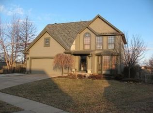 8003 W 147th Ter, Overland Park, KS 66223