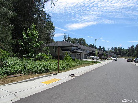 3rd image of 354 56th Ave S