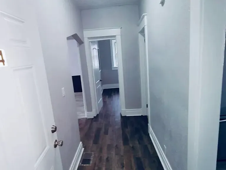 128 Auburn Ave #4 — Photo 5