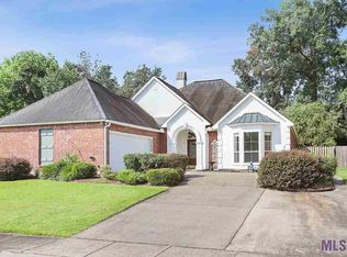 17826 Jefferson Ridge Dr, Baton Rouge, LA 70817