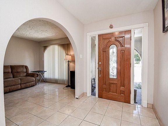 4th image of 5627 Spindle Dr