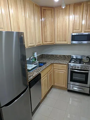 Rented by Platinum Properties | media 13