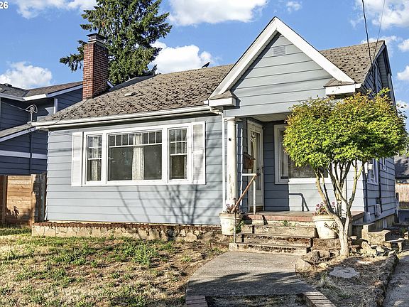 2nd image of 7024 N Burrage Ave