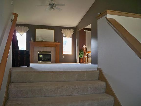 Wide entry stairs