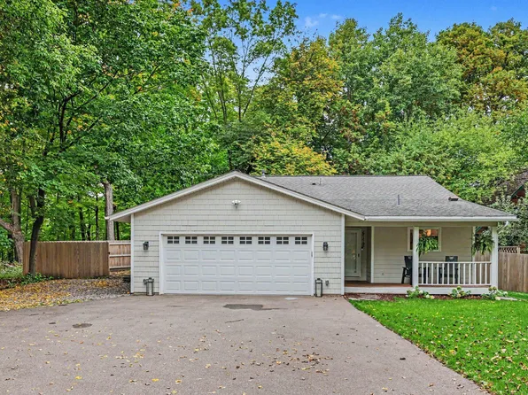 6112 Bartlett Blvd, Mound, MN 55364
