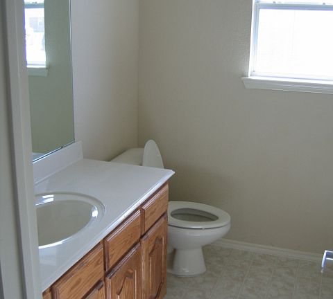 5th image of 111 Stoney Creek Ln